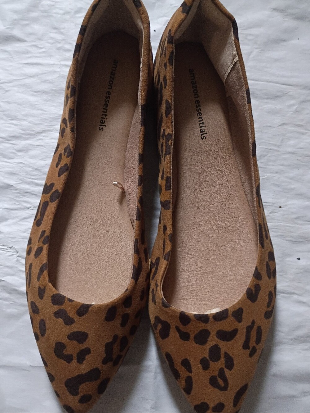 Amazon Essentials Leopard Print Pointed Toe Flats - Brown